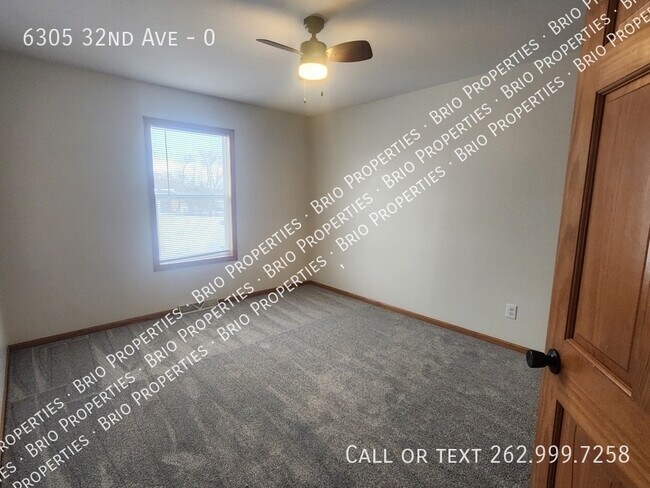 Foto del edificio - 6305 32nd Ave