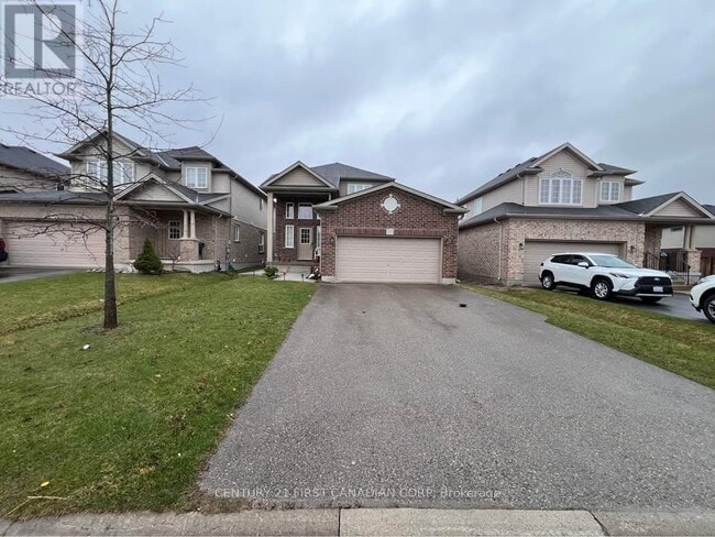 Building Photo - 2317 Yellowbirch Way