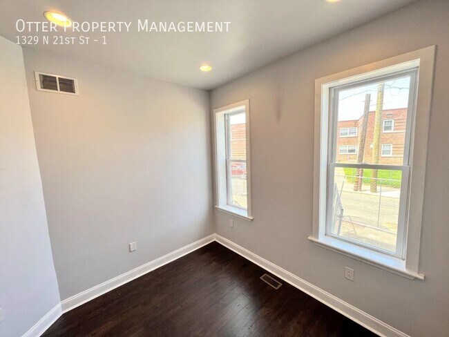 Foto del edificio - 1329 N 21st St