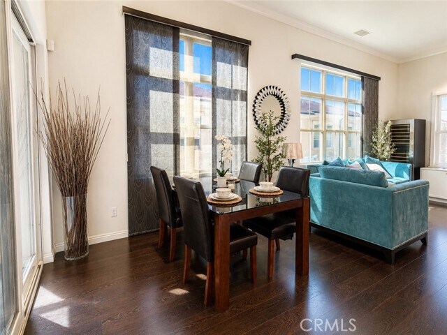 Building Photo - 66 Overbrook
