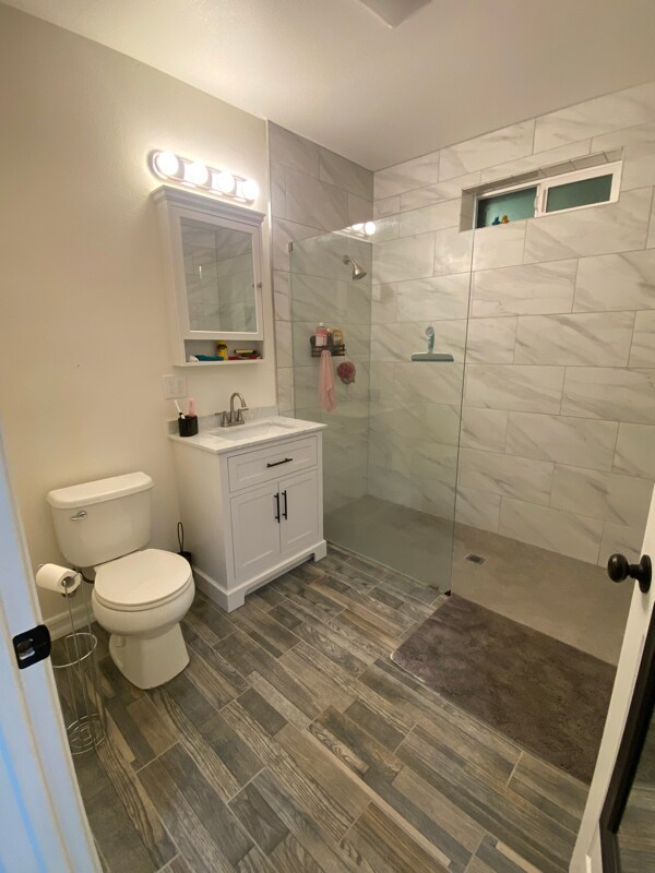 Foto del edificio - 15730 Washington St