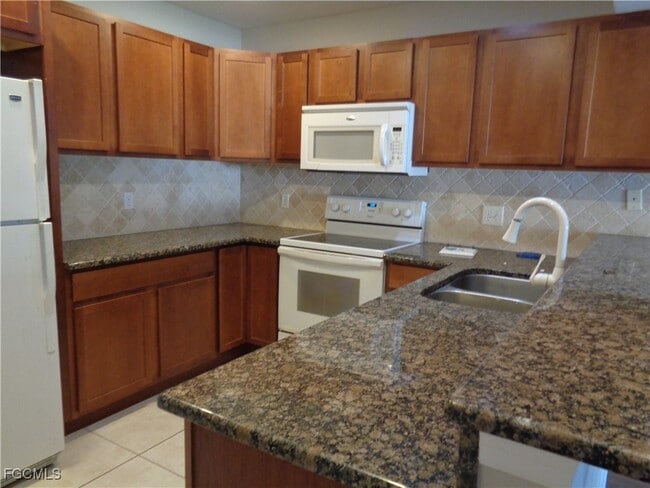 Foto del edificio - 12962 Elm Creek Ct