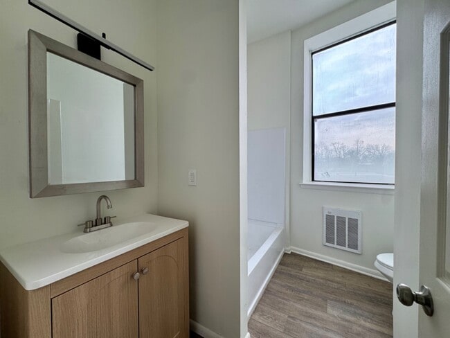 Photo - 5600-6 Germantown Ave Apartment