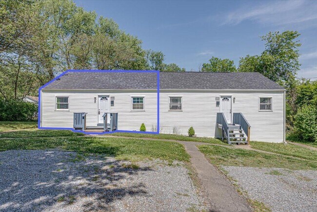 Foto del edificio - 158 Hamilton Cir