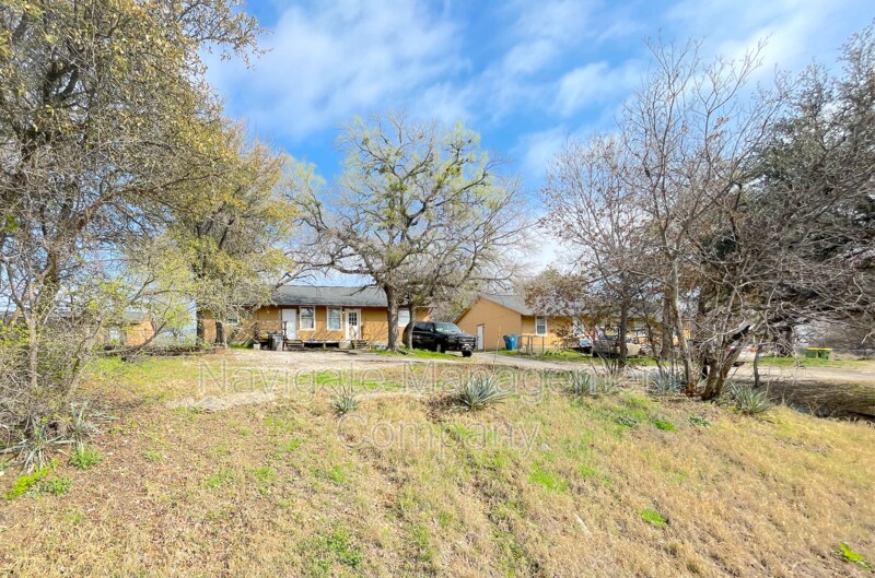 Primary Photo - 7394 Cottonwood Creek Rd