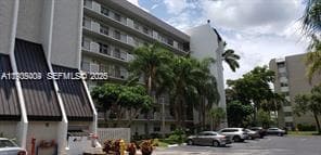 Foto del edificio - 3100 W Rolling Hills Cir