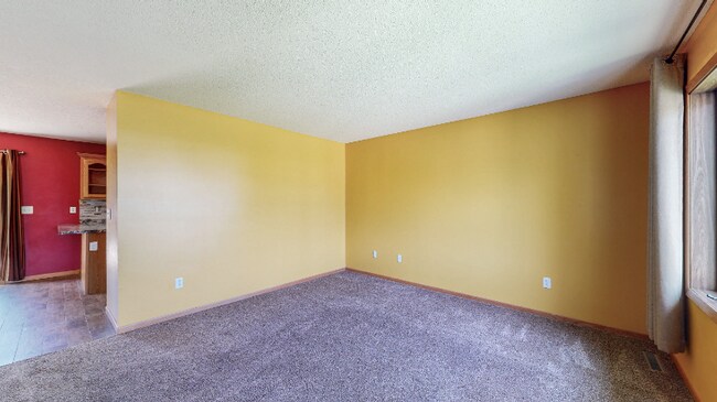 Foto del edificio - 3137 Lake St NW