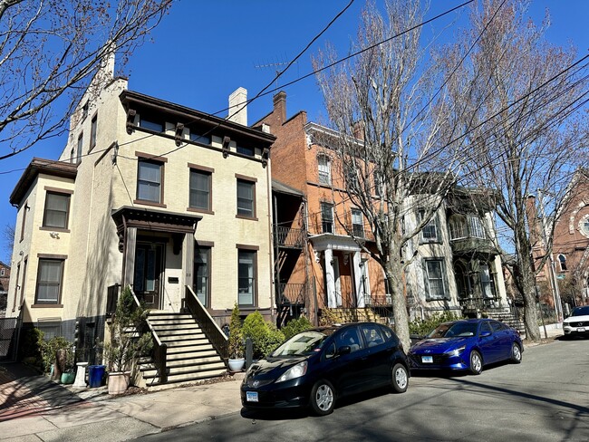 Building Photo - 38 Academy St