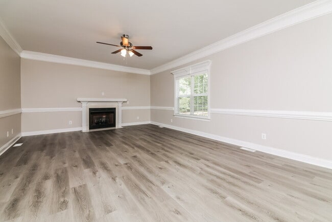 Building Photo - 133 Holiday Island Dr