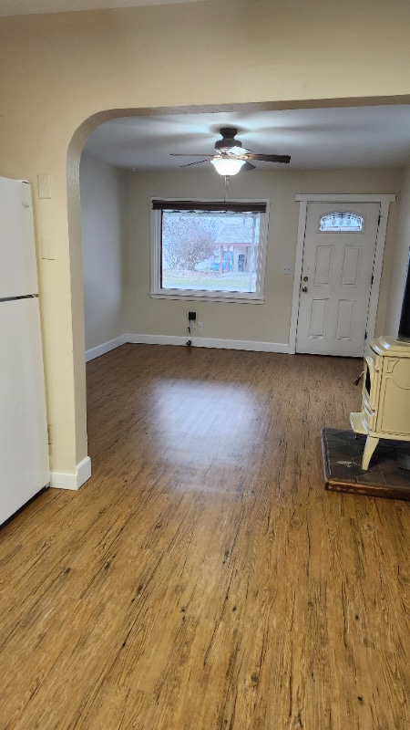 Building Photo - 906 10th St