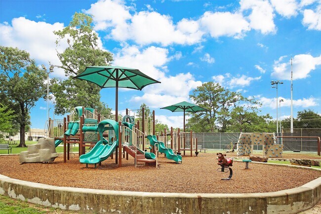 Foto del edificio - 1607 Willowby Dr