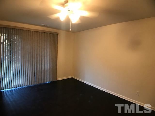 Foto del edificio - 4908 Brook Knoll Pl