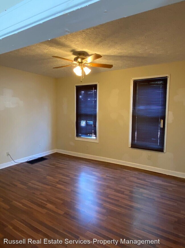 Building Photo - 3 br, 1 bath House - 3301 W 32nd St