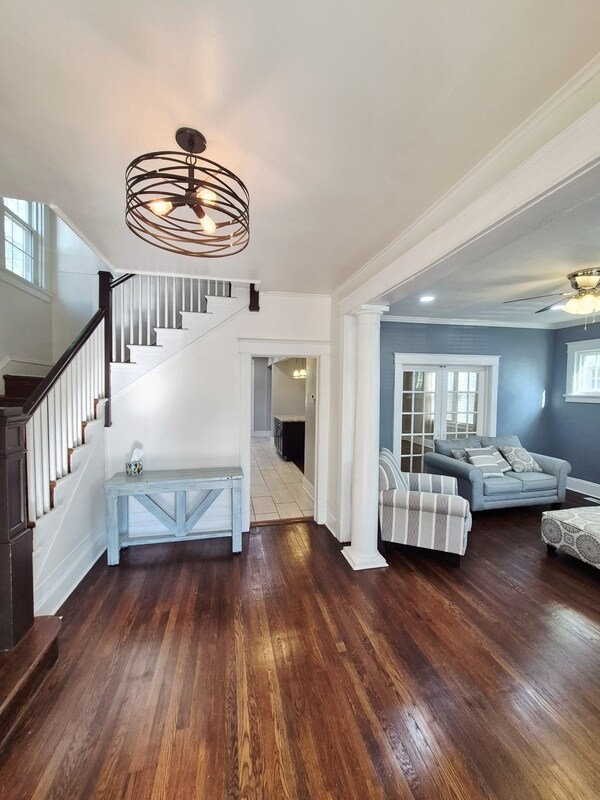 Foto del edificio - 2723 Fendall Ave