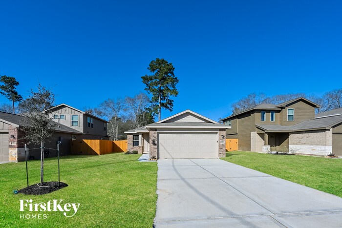 Foto principal - 25609 Roy Rogers Rd