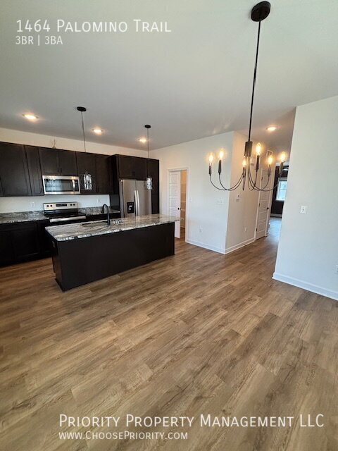 Building Photo - 1464 Palomino Trl