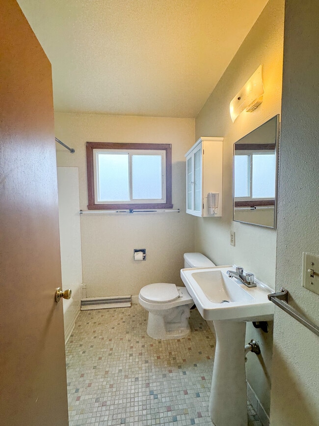 Foto del edificio - 2155 S Fountain Ave