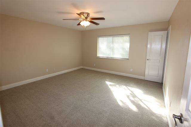 Building Photo - 157 W Way Cir