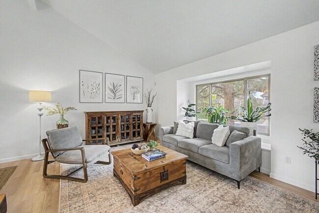 Building Photo - 7554 S Cook Way