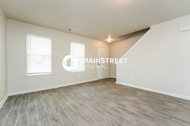 Building Photo - 4 Bedroom Pet-Friendly Home in Lithonia, G...