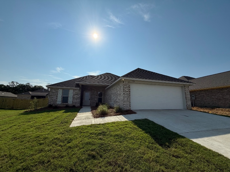 Foto principal - 122 Madisonville Dr