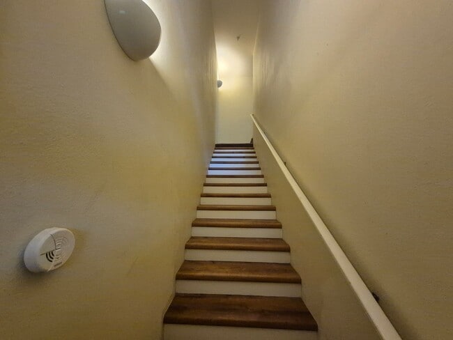 Photo - Adorable 2 bedroom 2 bath with Loft Townhome