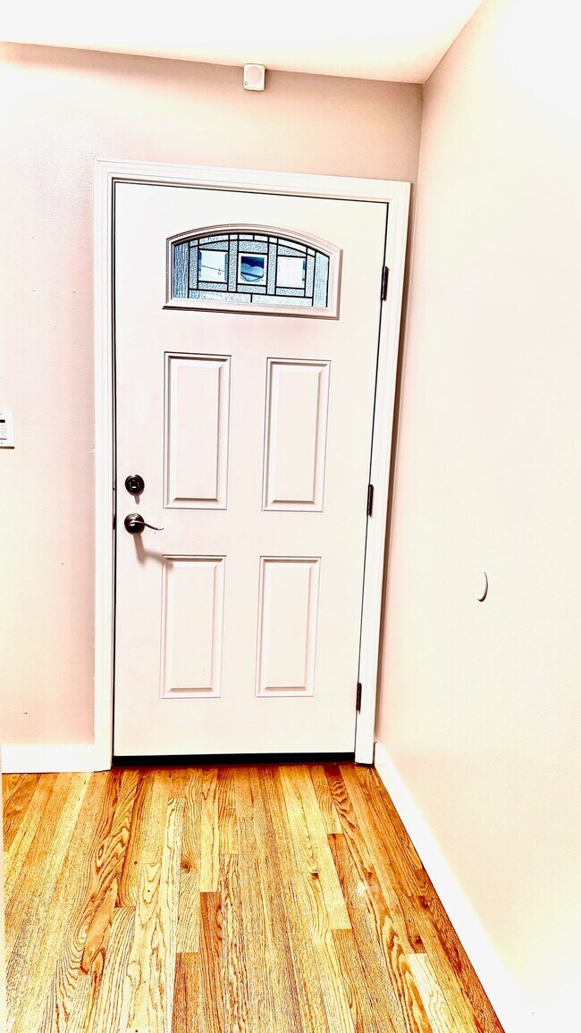 Foto del edificio - 3720 W Grandview Ave