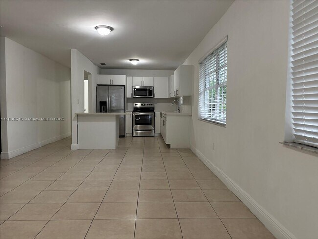 Foto del edificio - 5130 NW 2nd Terrace