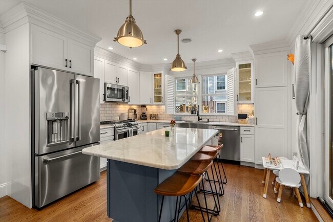 Foto del edificio - 2 Crystal Pl