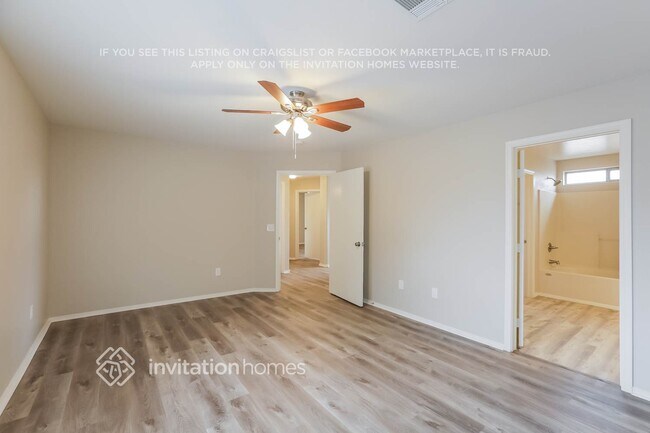 Building Photo - 1500 S Boulder St