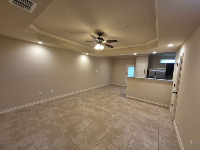 Building Photo - 13907 Annas Way #102, San Antonio, TX. 78233