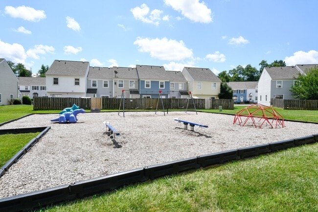 Foto del edificio - 102 Chesterfield Ln