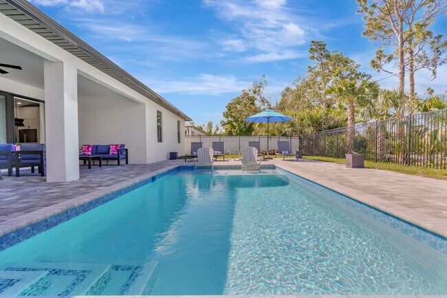 Foto del edificio - 23272 W Eldorado Ave