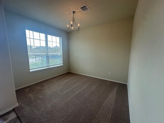 Foto del edificio - 3419 Golden Amber Ct