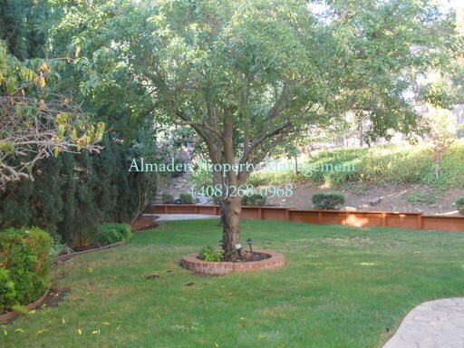Foto del edificio - Almaden Valley Home near Los Alamitos Cree...