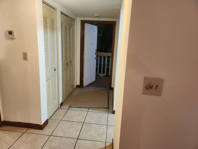 Building Photo - 5830 NW 64th Ave