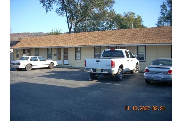 Building Photo - Lebanon Valley Apartments