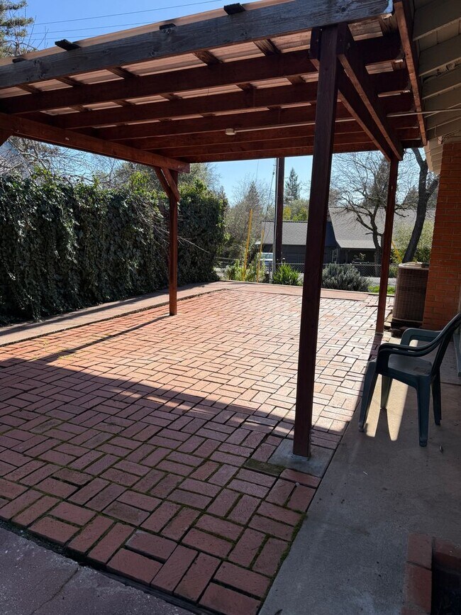 Foto del edificio - Charming 2-Bedroom Auburn Home with Beautiful Covered Patio!