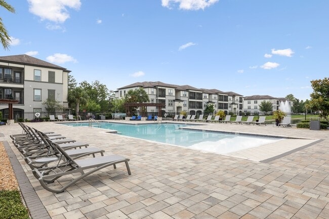 Interior Photo - Lantower Grande Pines