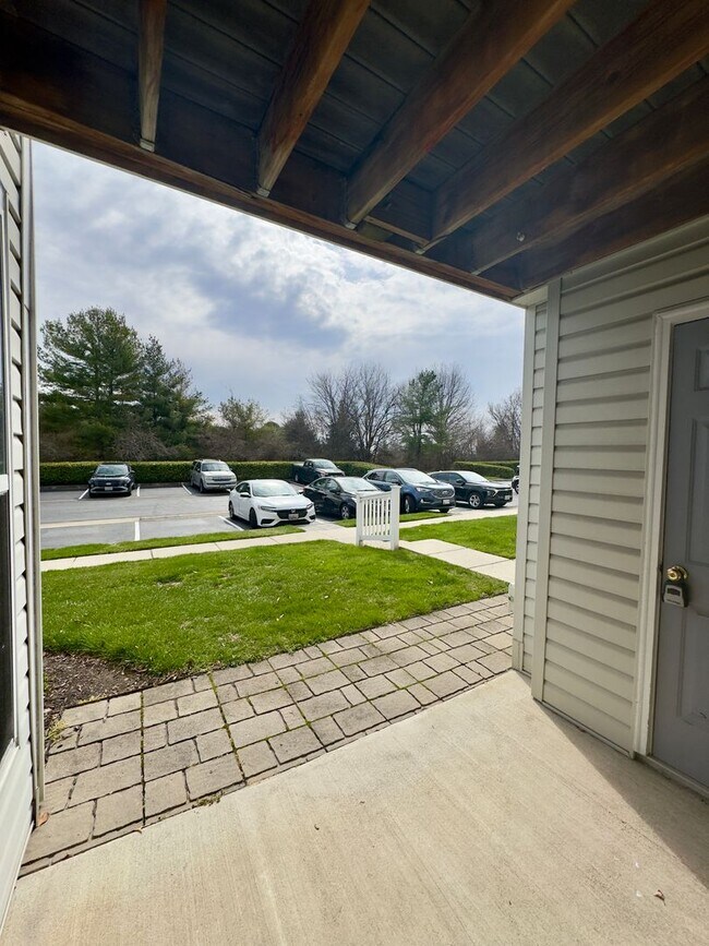 Foto del edificio - Charming 2 Bedroom/1 Bathroom Townhome in Perry Hall, MD!