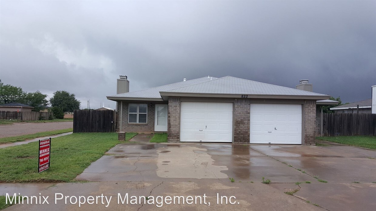 Foto principal - 822 N Elkhart Ave