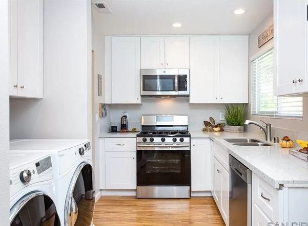 Foto del edificio - 1386 Casper St