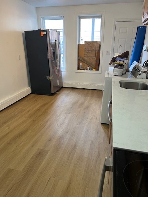 Foto del edificio - 672 Washington St