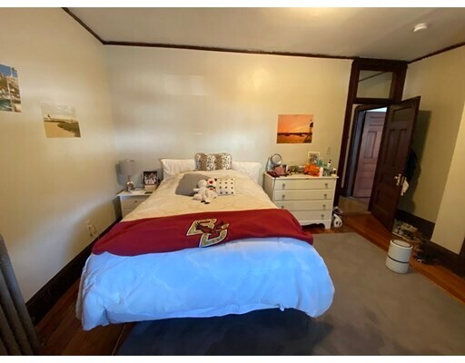 Foto del edificio - 783 E 4th St