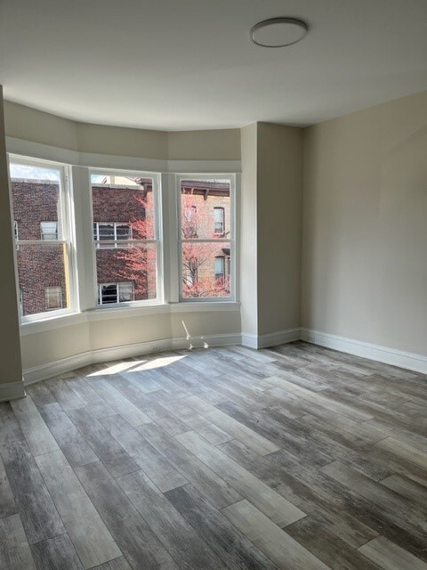 Building Photo - 55 S 6th St