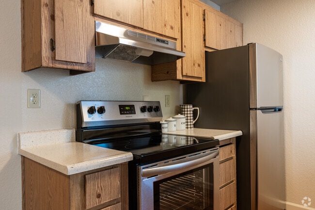 1HAB, 1BA - Songbird's Glen - Country Brook Rental Condos
