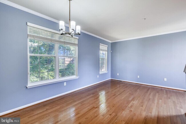 Foto del edificio - 71 Danbury St SW