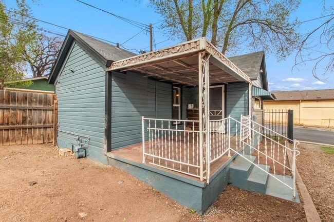 Building Photo - 3602 1/2 West Colorado Avenue