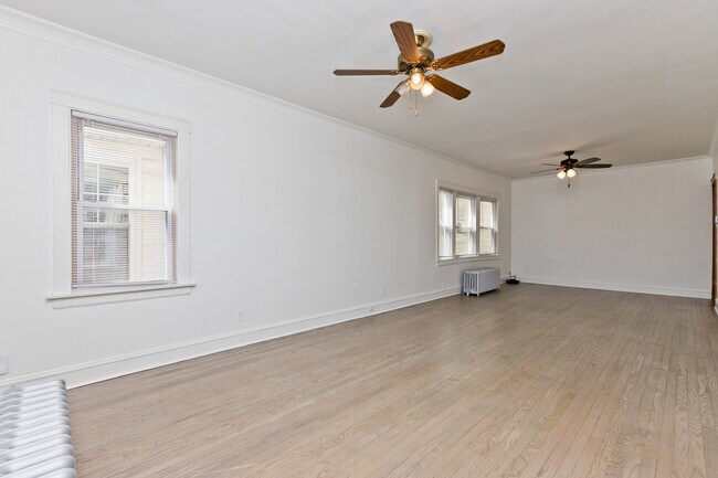 Building Photo - 3340 N Nagle Ave