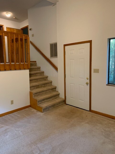 Foto del edificio - 1521 Partridgeberry Rd
